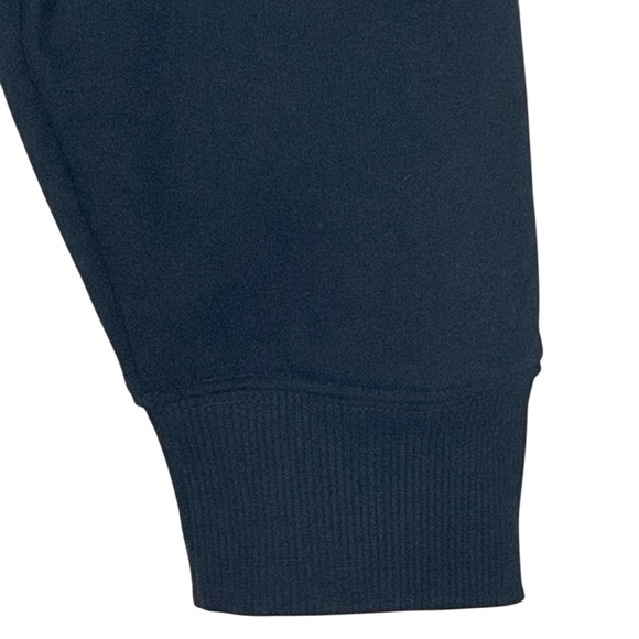 Wild Fable Raw Hem Cropped Long Sleeve Black Crew Neck Sweatshirt Size Large NWT - Picture 9 of 16